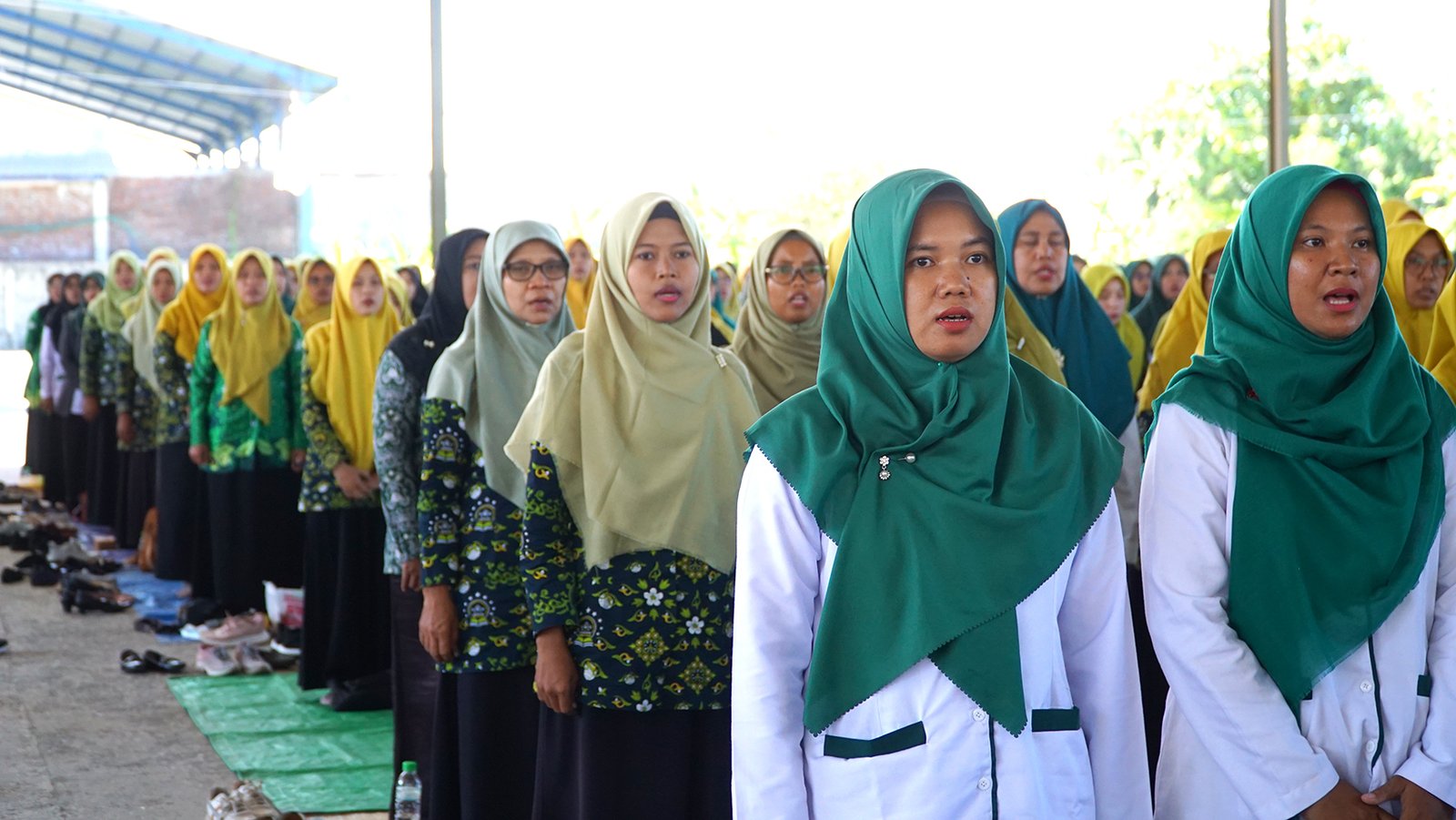 Membangun Generasi Emas